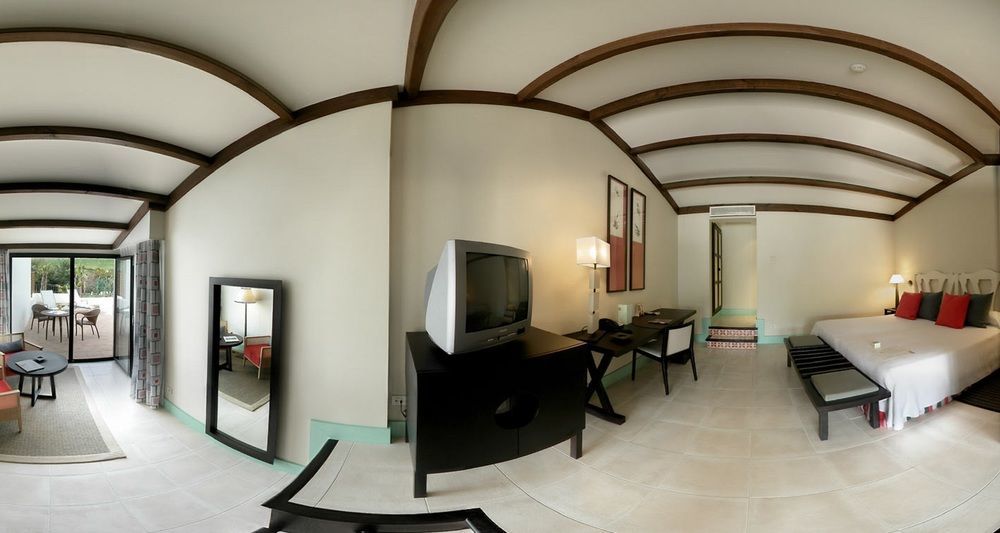 Hotel Encinar De Sotogrande Ngoại thất bức ảnh